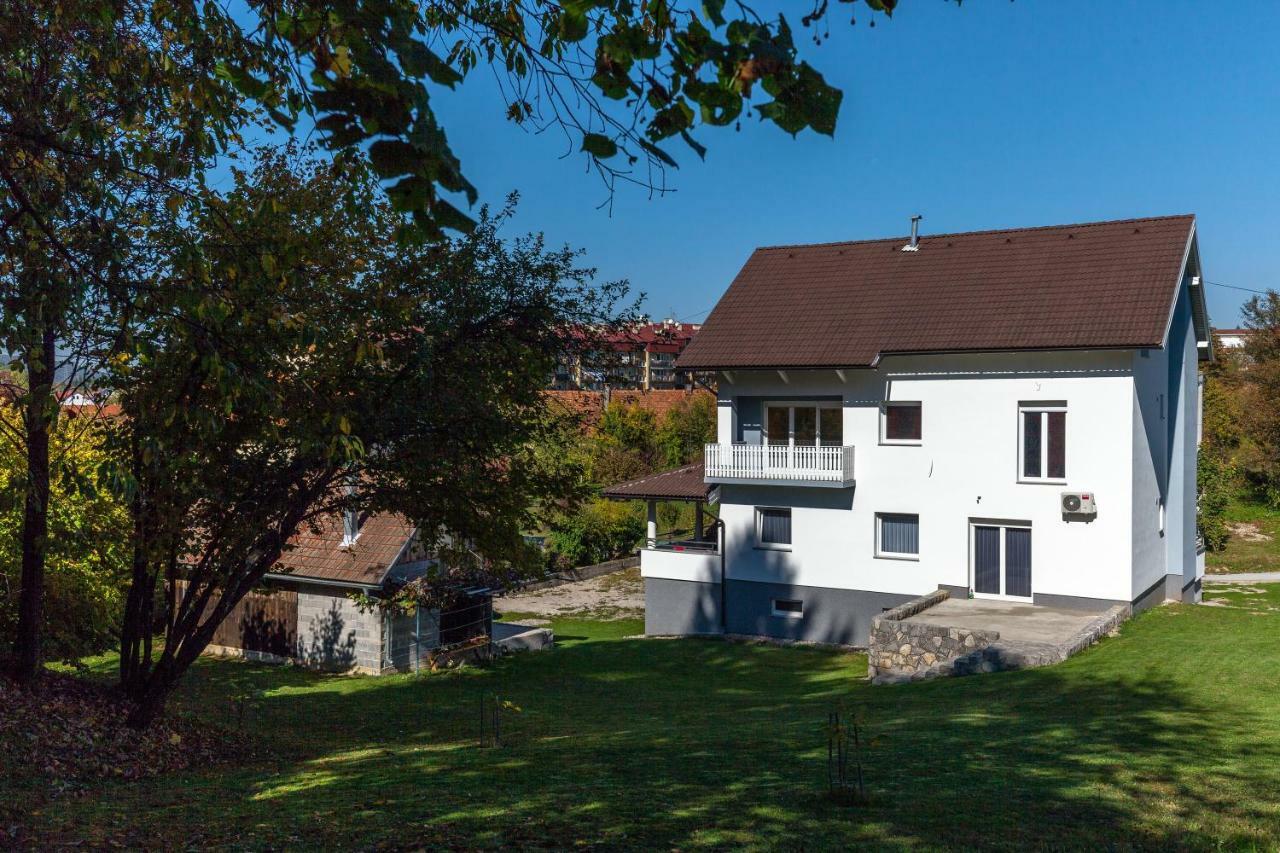 Apartment Snjezana